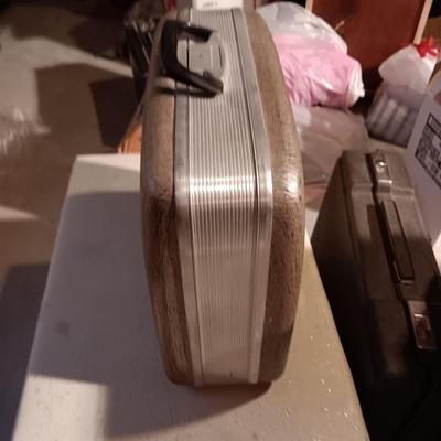BABY BLUE TOWER MANUAL TYPEWRITER IN A CASE