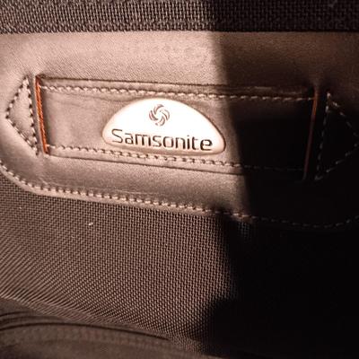 SAMSONITE SUITCASE ON 4 WHEELS AND BAGGALLINI CARRY ON