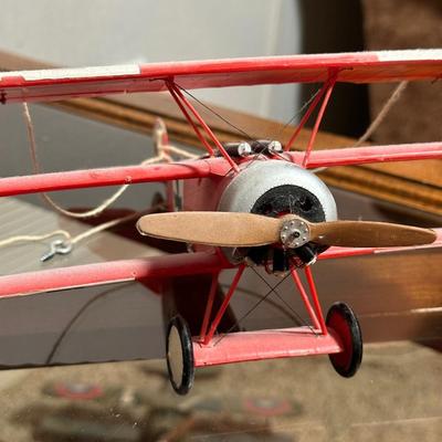 MODEL SHIPS, HELICOPTER AND PLANES
