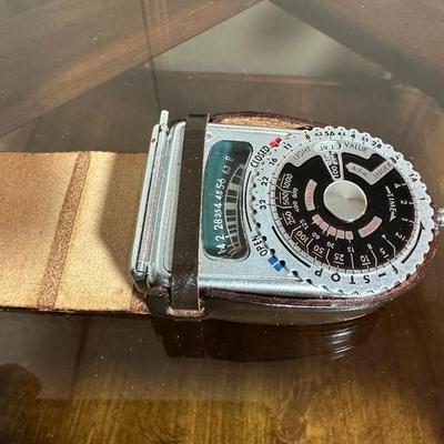 CANON AND BROWNIE 35MM CAMERAS WITH EXTRAS