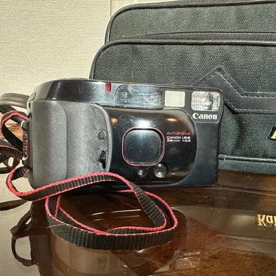 CANON AND BROWNIE 35MM CAMERAS WITH EXTRAS