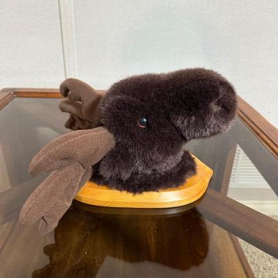 VINTAGE PLUSH CAT, CHILD'S PLAY CLOTHES HAMPER AND A PLUSH WALL HUNG MOOSE HEAD