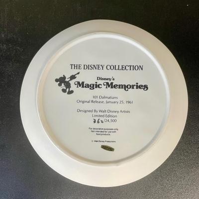 Disney Collector Plate: Magic Memories - 101 Dalmatians