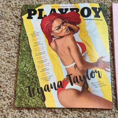 PLAYBOY LIFETIME SUBSCRIBER AWARD, PLAYBOY ICE BUCKET AND 3 MAGAZINES