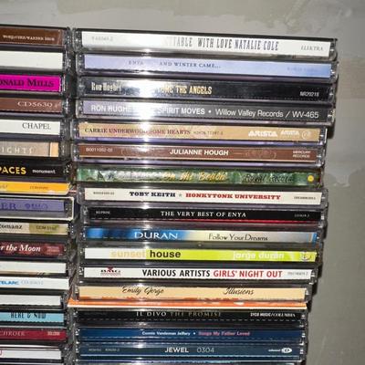 A LARGE COLLECTION OF MUSIC ON CD'S