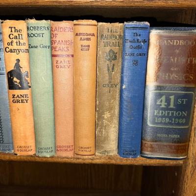 VINTAGE BOOKS AND MORE
