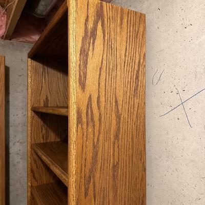 TALL SOLID WOOD BOOKCASE WITH ADJUSTABLE SHELVES