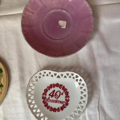 Glassware and knickknacks