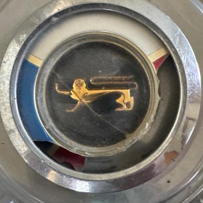 1962 Ford Galaxy hubcaps