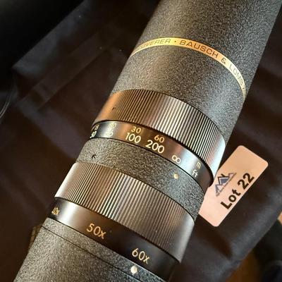 Bausch & Lomb Scope 60 meter zoom w/hard case