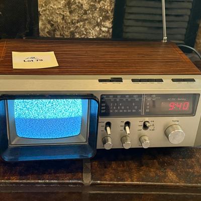 Vintage AM/FM clock Radio & Portable TV Console