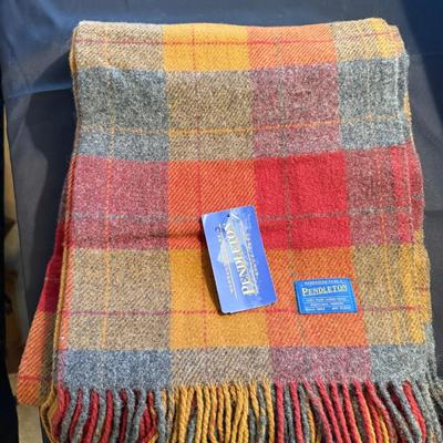 Brand New Pendleton Wool Blanket w/tag