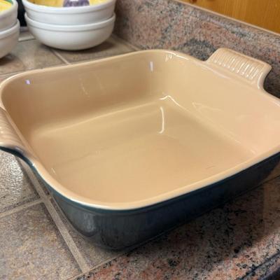 Le Creuset new Casserole Dish 11-05 in 2 tone green/gray