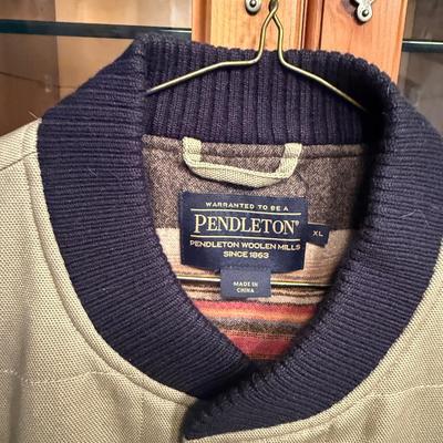 Pendleton button up lined brown Vest - Size XL