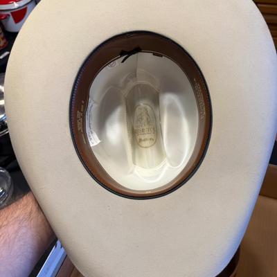 Resistol Men’s Beaver D Bar M Western 7-3/8” Cowboy Hat