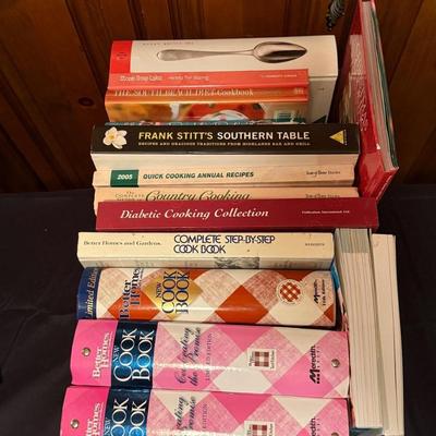 Box of Misc. Cook Books - Better Homes/South Beach/Diabetic & More