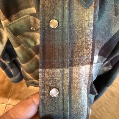 Pendleton XL Long Green/Brown/Tan pearl snapped shirt