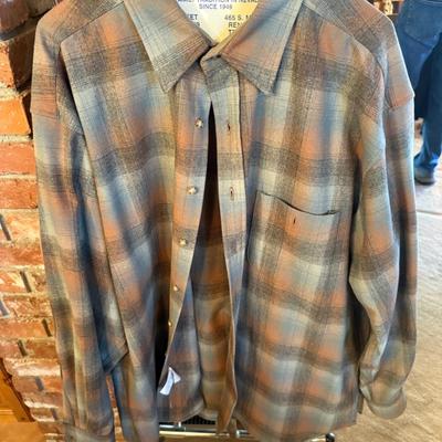 Pendleton XL Green/Tan/Gray Men’s long sleeve shirt