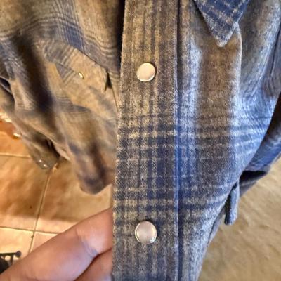 Pendleton XL Brown/Blue Canyon long sleeve w/pearl snaps
