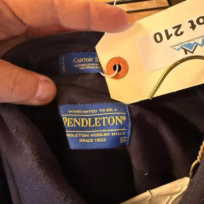 Pendleton XL dark blue pearl snap long sleeve Men’s shirt
