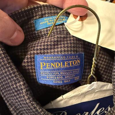 Pendleton XL brown & black Men’s long sleeve shirt