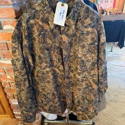 Pendleton XL Pinecone Themed Men’s long sleeve shirt