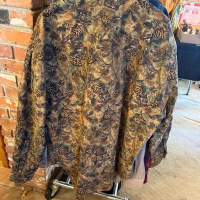 Pendleton XL Pinecone Themed Men’s long sleeve shirt