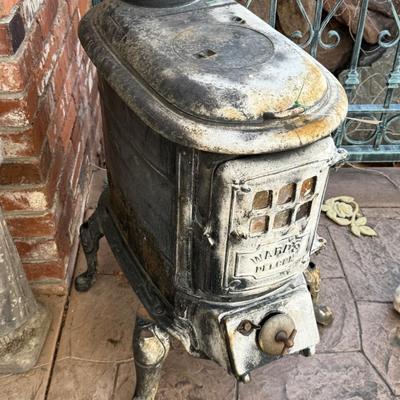 Cast Iron Wards Delcon old stove