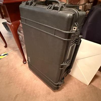 Pelican 1650 black storage case w/foam inserts