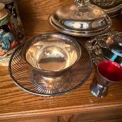 Lot of misc. Silverplate items 2 Trays/bowls/etc.
