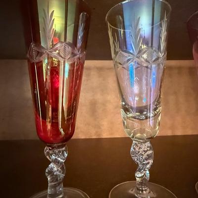 Set of 6 colored and etched crystal small flutes