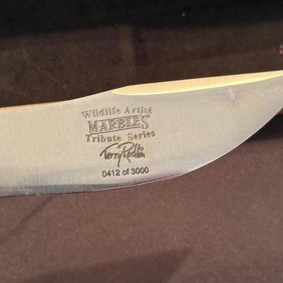 Marbles etched bowie knife in box Tribute Series