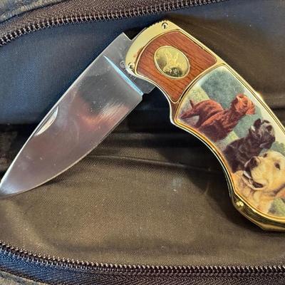 Pair of Franklin Mint collector pocket knives - w/zip up cases
