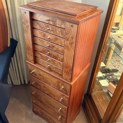 Agresti Italian Briarwood 11 drawer 4’t x 18.5”w x 14”d Jewelry Cabinet