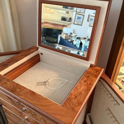 Agresti Italian Briarwood 11 drawer 4’t x 18.5”w x 14”d Jewelry Cabinet