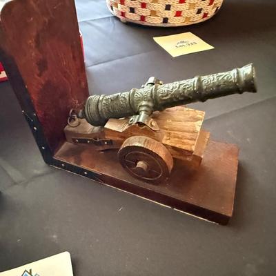 Pair of Cannon Themed Bookends
