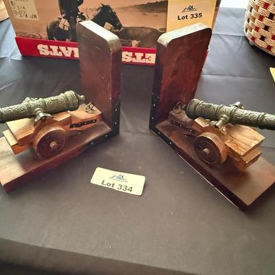 Pair of Cannon Themed Bookends