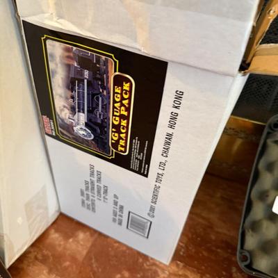 G Gauge Christmas Train Set in 3 Boxes of Easy Tech battery operated