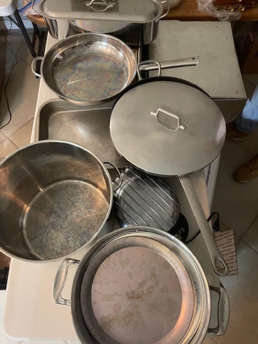 Pots and Pans LOT | EstateSales.org