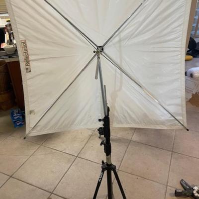 Sale Photo Thumbnail #96: Flash Umbrella