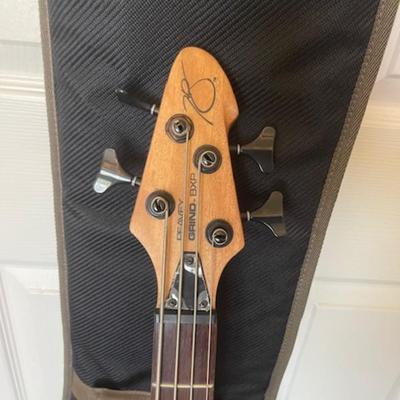 Peavey Grind Bass Guitar