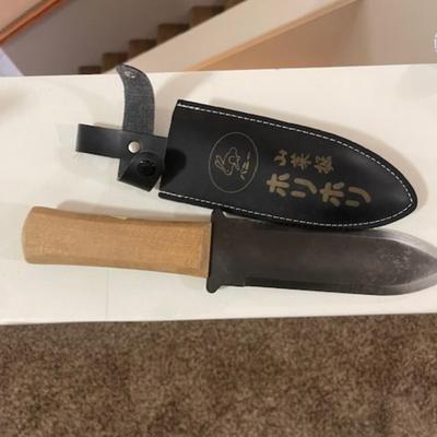 Knife