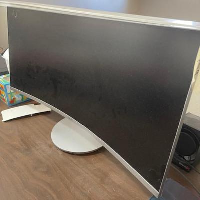 Curved Monitor