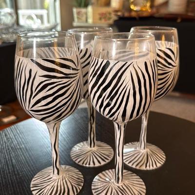 Zebra Pattern Wine Glasses Set