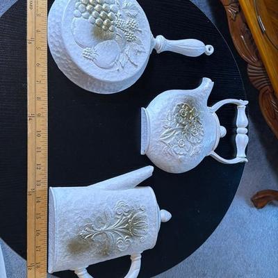 Cast Iron Mold Wall Decor Set