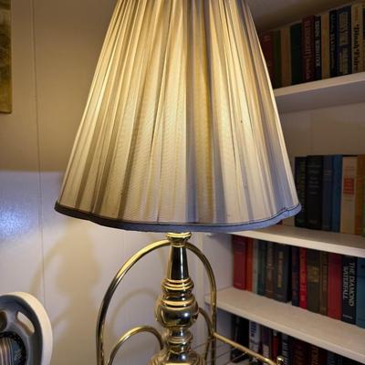Elegant Brass Table Lamp