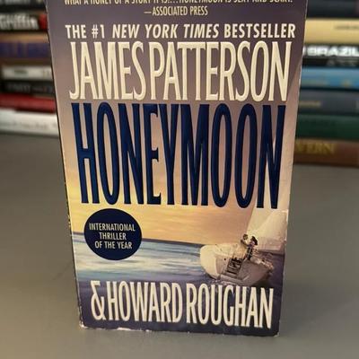 James Patterson 'Honeymoon' Book