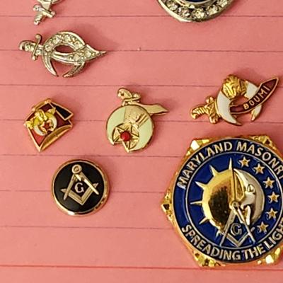 Mason Boumi Temple Tie Clips, Cuff Links, Pins, w Jewelry Box