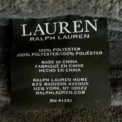 LOT 1 Z: Large Bedding Collection; Throw Pillows, Sheets, Pillowcases, Quilts, Throw Blankets, & More!