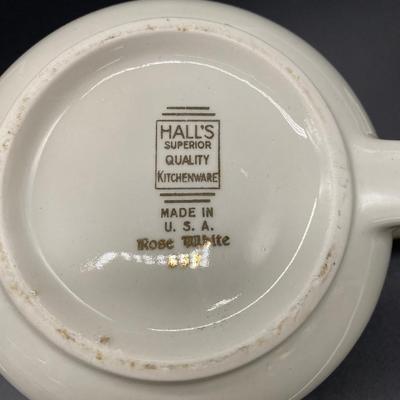 Hall's Superior Quality KItchenware Tea Pot